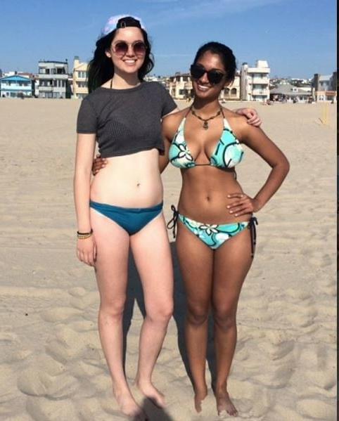 18P Hot Indian college chick with huge tits