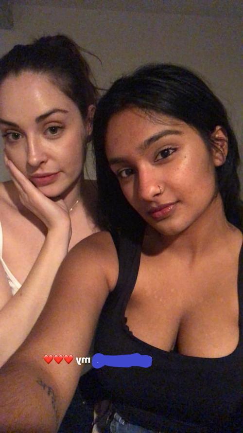 18P Hot Indian college chick with huge tits