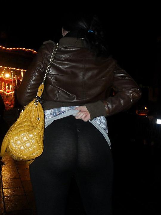 25P Facebook babe with HUGE ass