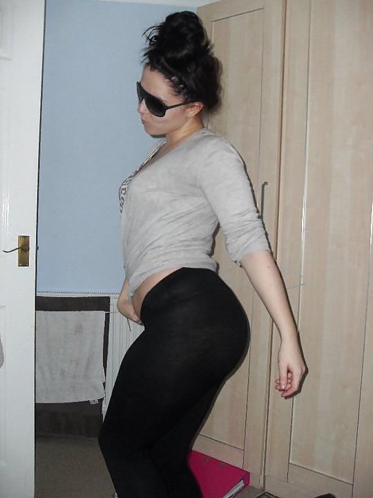 25P Facebook babe with HUGE ass
