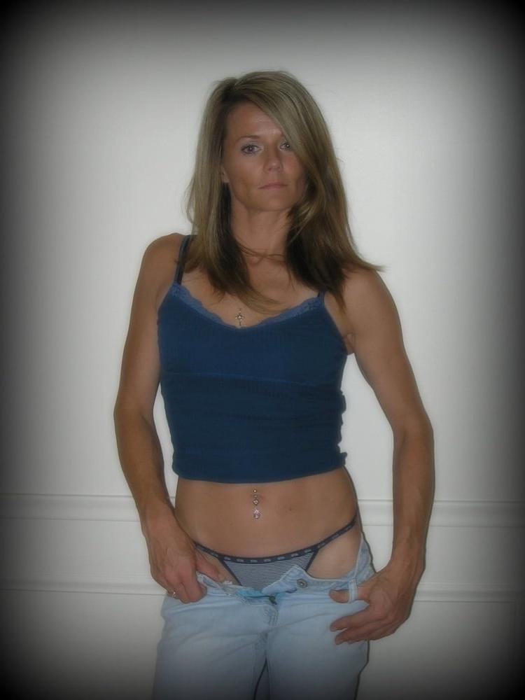 19P Beautiful Slim Blonde