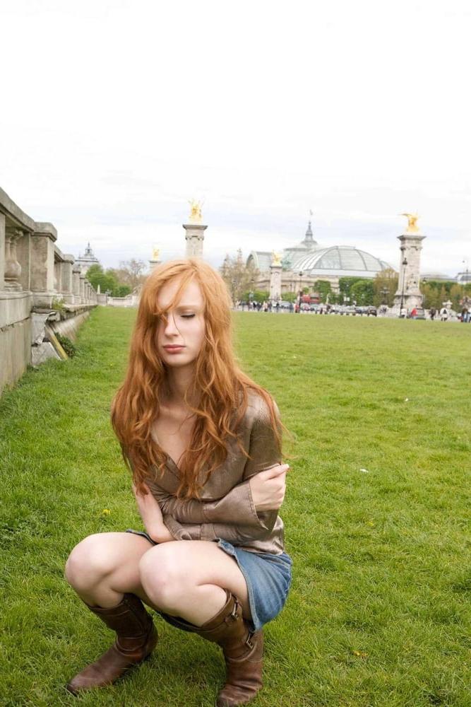 25P Hot slim redhead webslut loves exposing herself