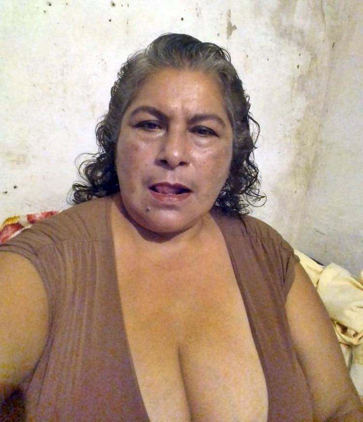 25P Genc anne milf turk naylon coraplar skirt joven