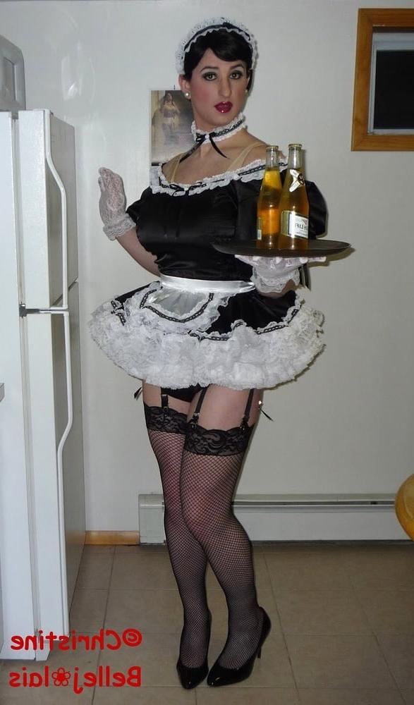 25P Sexy Sissy Maids