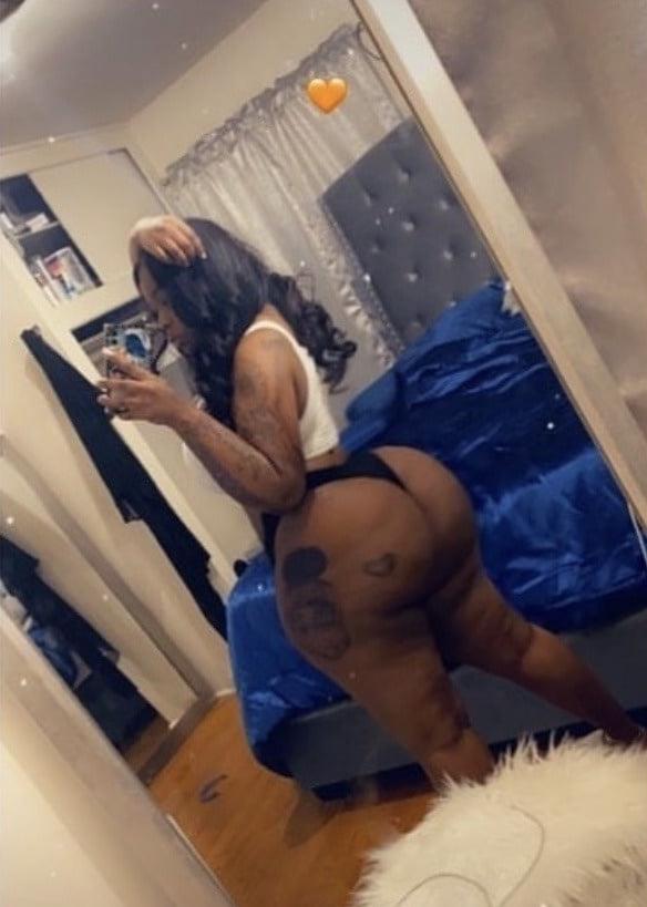 25P Huge Tits Huge Ass3
