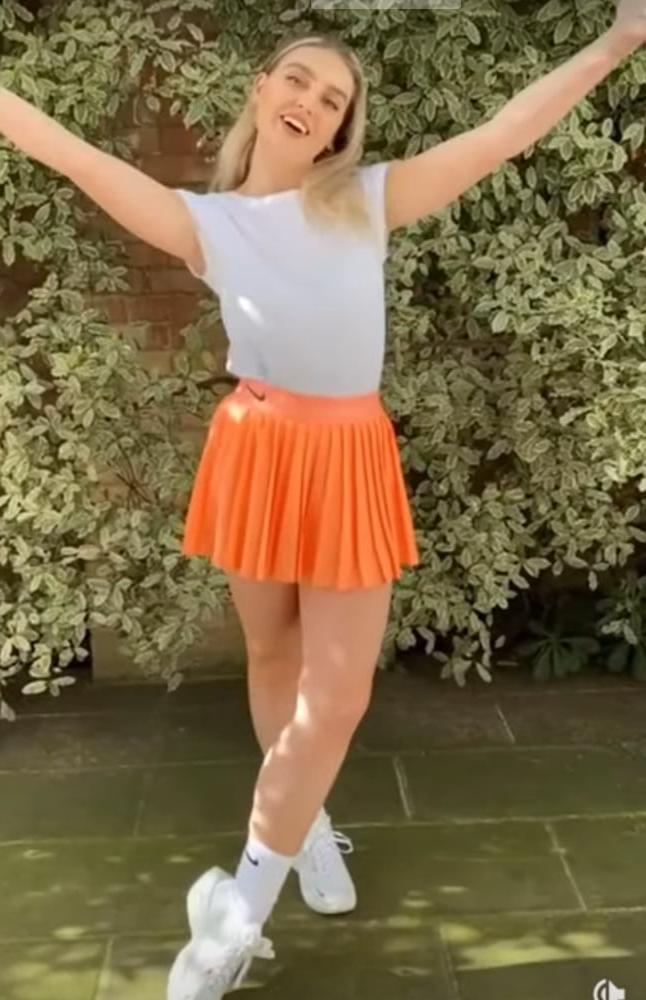 6P Perry Edwards sexy orange pleated mini skirt