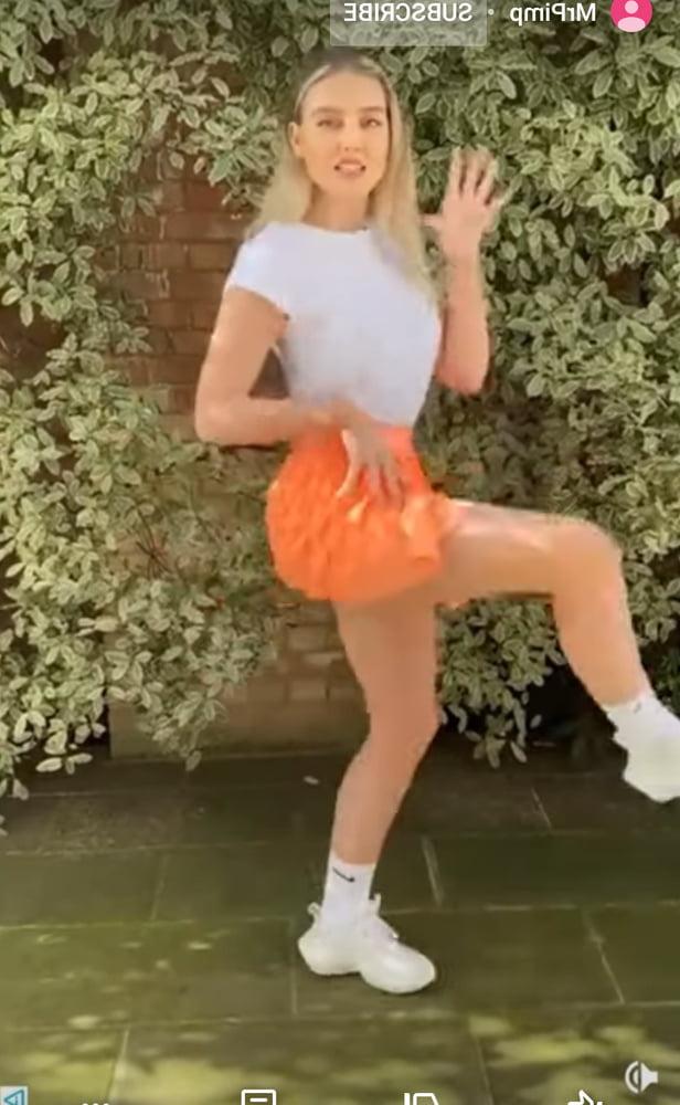 6P Perry Edwards sexy orange pleated mini skirt