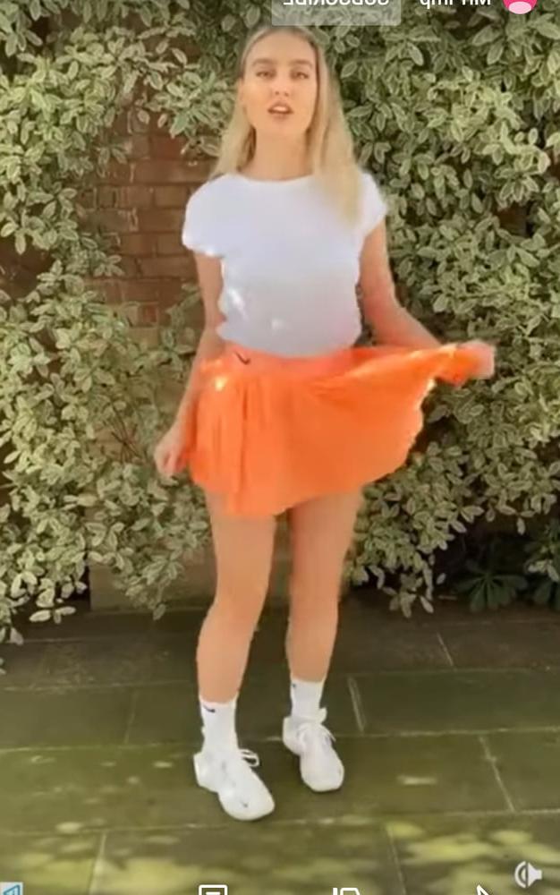 6P Perry Edwards sexy orange pleated mini skirt