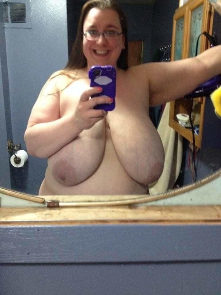 25P 44h huge milf knockers