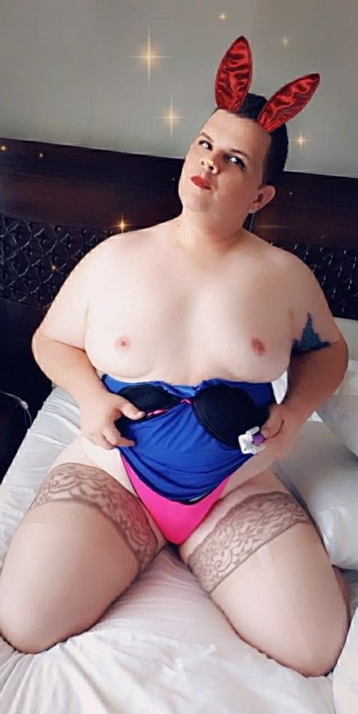 25P Chubbylingerie sissy faggot exposed