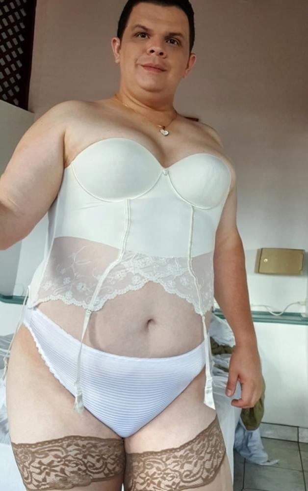 25P Chubbylingerie sissy faggot exposed