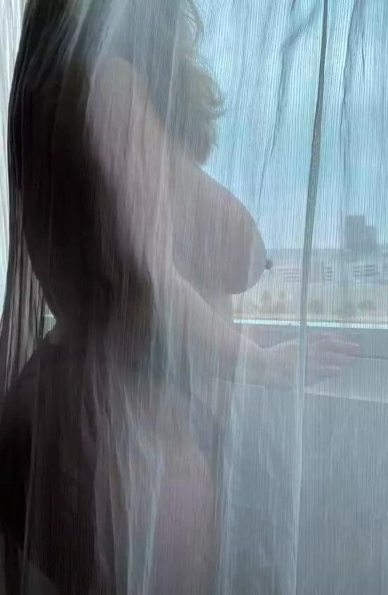 25P Huge Tits Huge Areola Mature MILF Mommy
