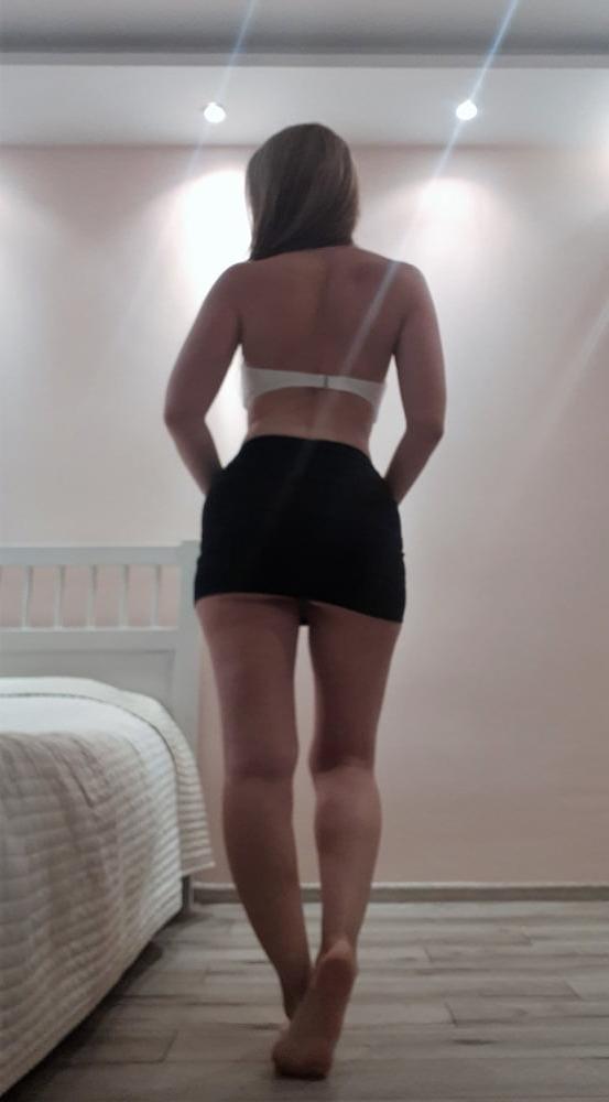 19P Black Bodycon Skirt