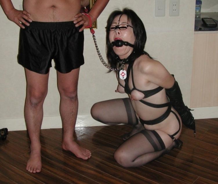 25P Slave saleslady