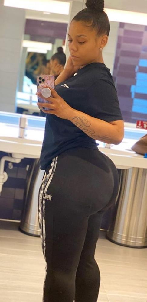 18P Sper sexy slim thick pear S.greyy