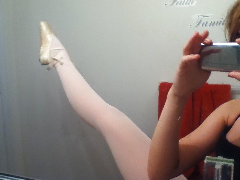 25P Skinny Slut Val