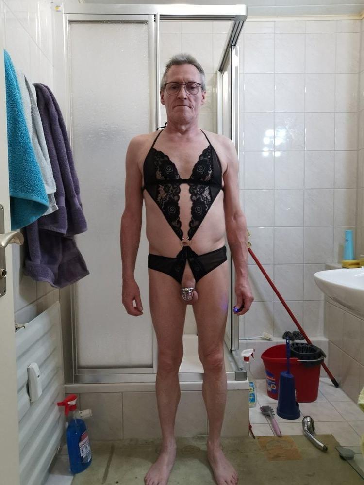 12P Sklave Dieter als Sissy