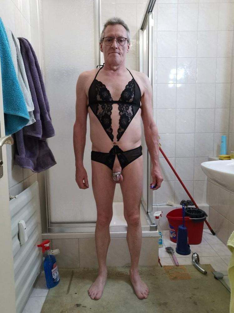 12P Sklave Dieter als Sissy