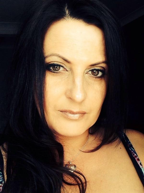 25P Iga  Polish mature huge tit slut