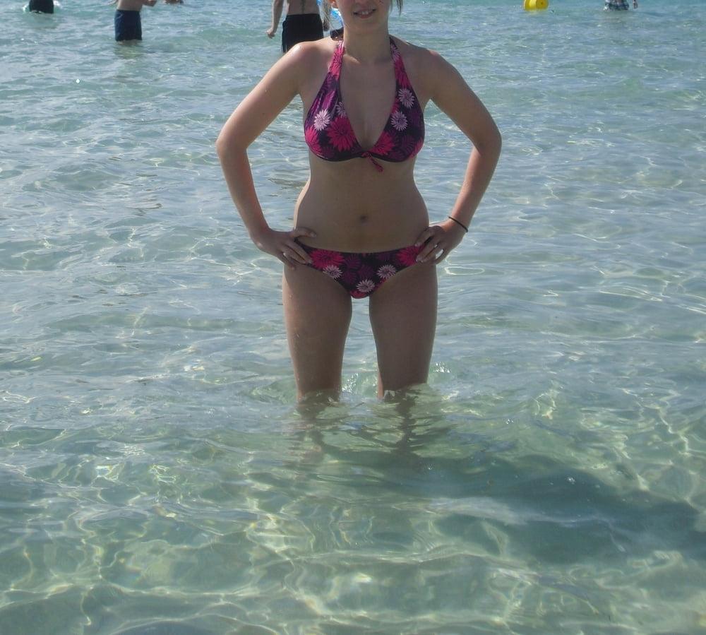 11P Wife, Sister, Sister in law and Niece in Bikini