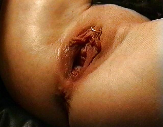 18P Huge pussy big & bigger