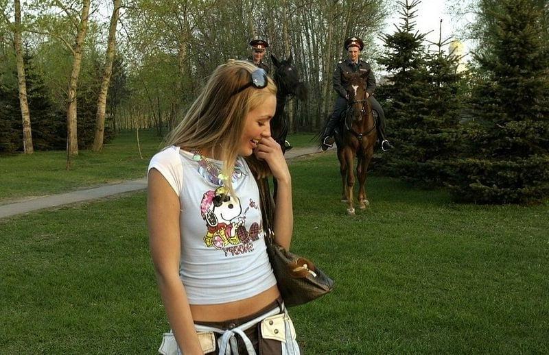 14P Walking without panties under her skirt