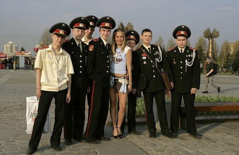 14P Walking without panties under her skirt