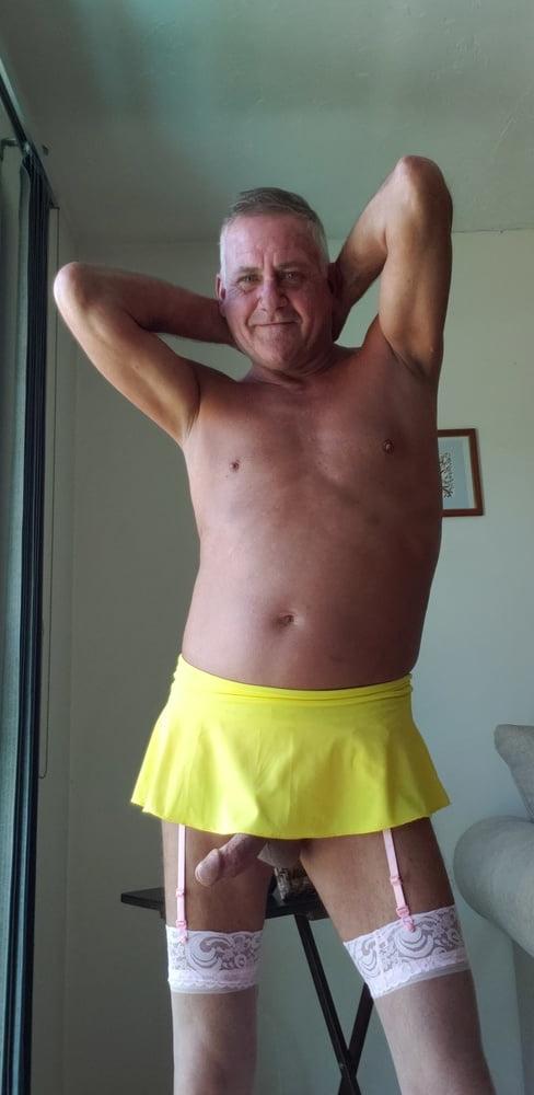 14P Sissy Papa