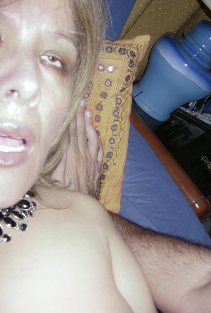 12P Wife's huge tits 5