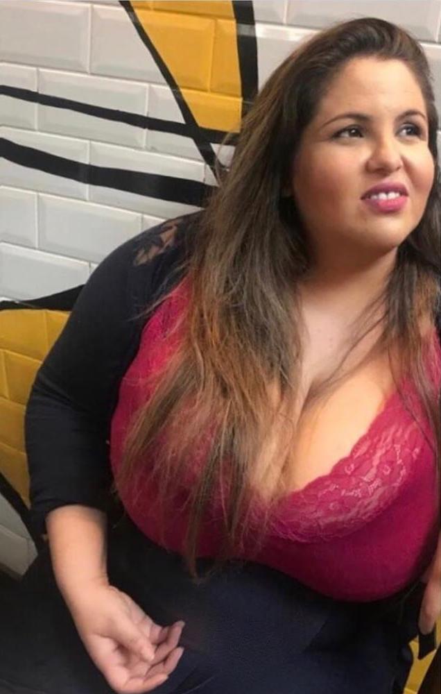 25P Huge tits BBW (clothed)