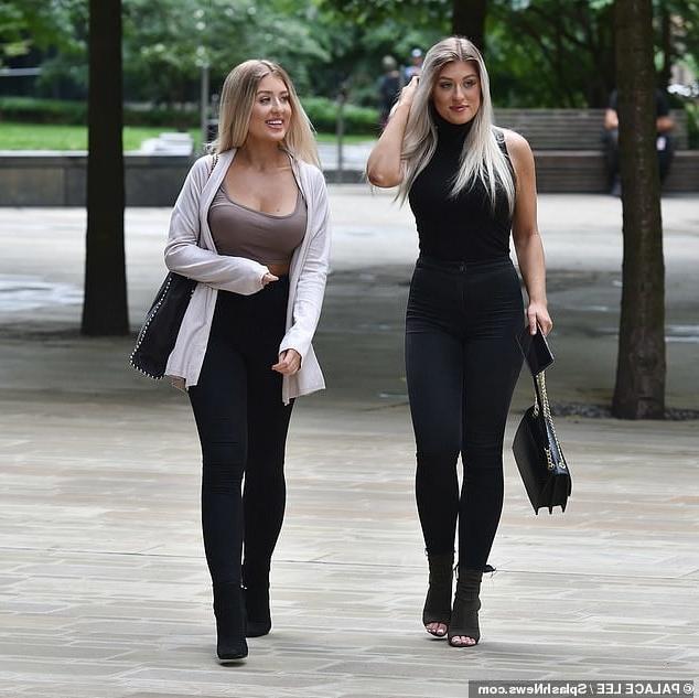 25P Eve Gale huge tits and arse
