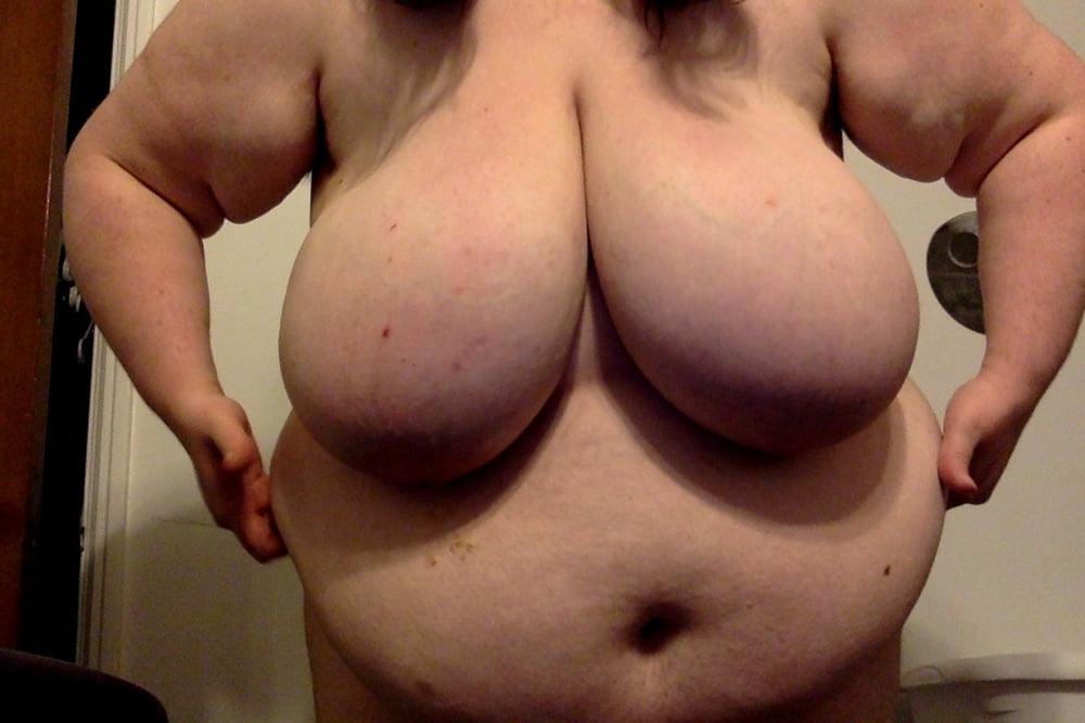 25P Mature bbw huge boobs XL slapper for hungry snacking