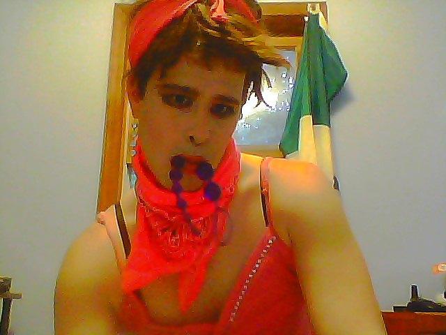 25P Sissy boi gangsa
