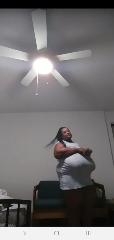25P Huge Tits Huge Ass2