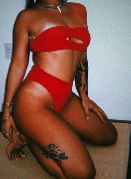 12P Sexy Friend