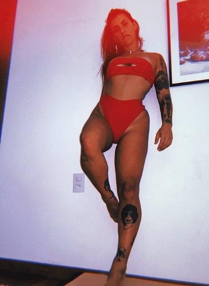 12P Sexy Friend