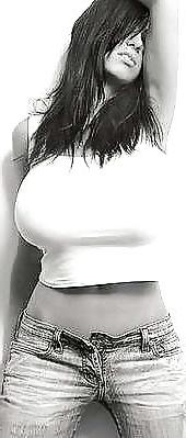 25P Huge Tits In Tight Tops Pt 3