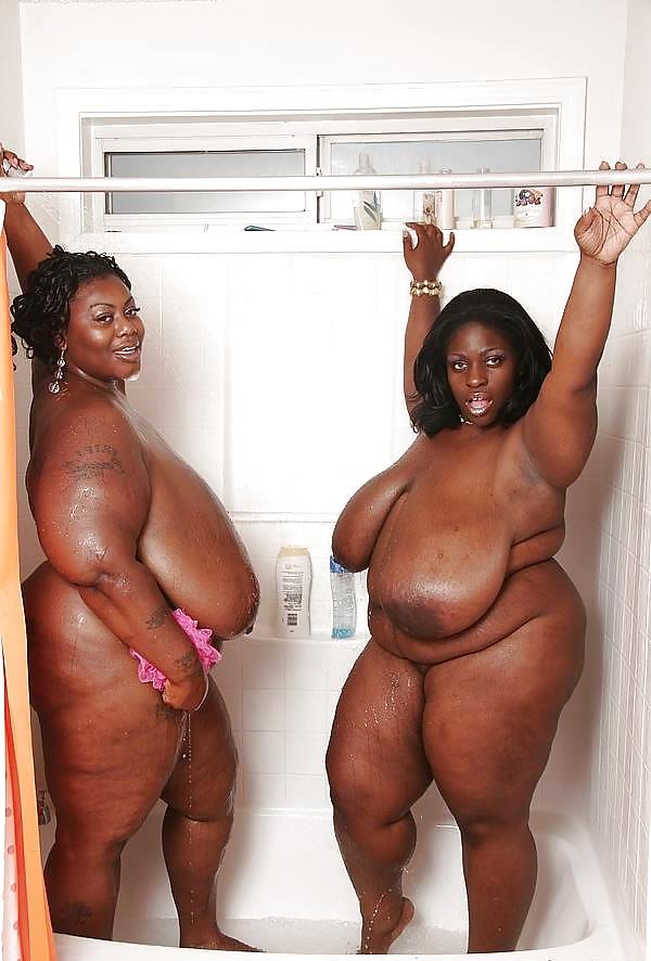 25P Simone Fox and a friend