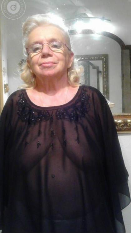 8P Grandma friend badoo