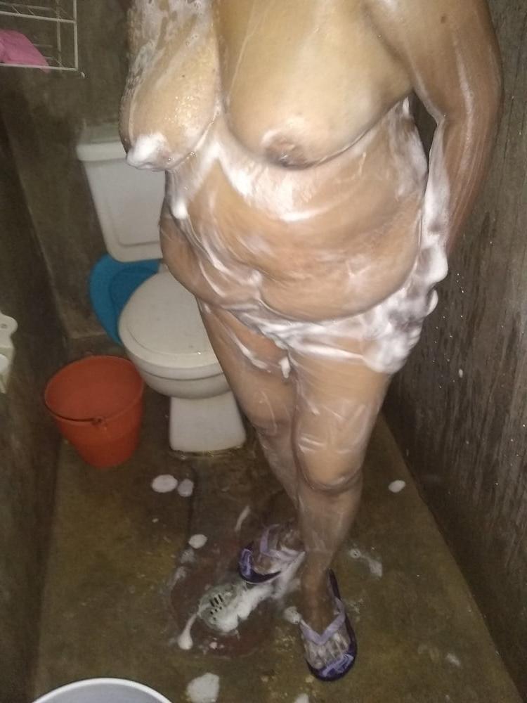 25P Mrs Manoela 70 yo is a granny of one of my friend