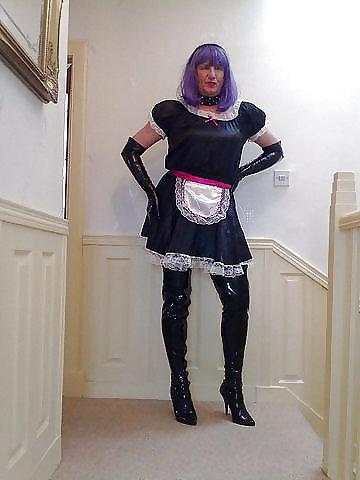 7P Sissy Slut Linzi
