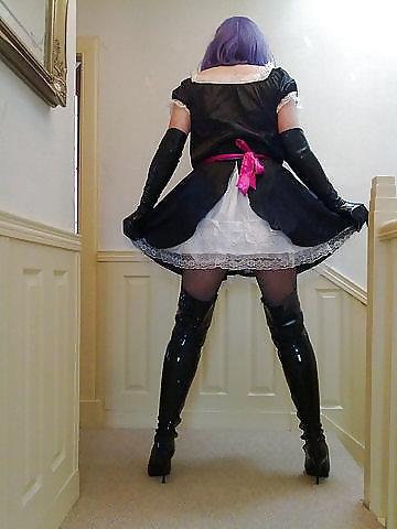 7P Sissy Slut Linzi