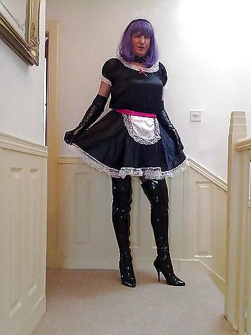 7P Sissy Slut Linzi