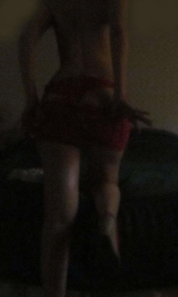 25P My friend Carolina de Colombia 22 years old