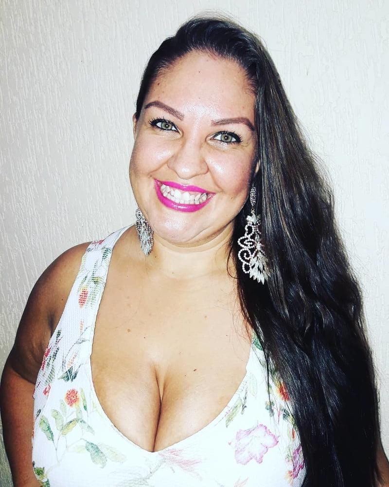 23P My friend eats her ass and cums in the face