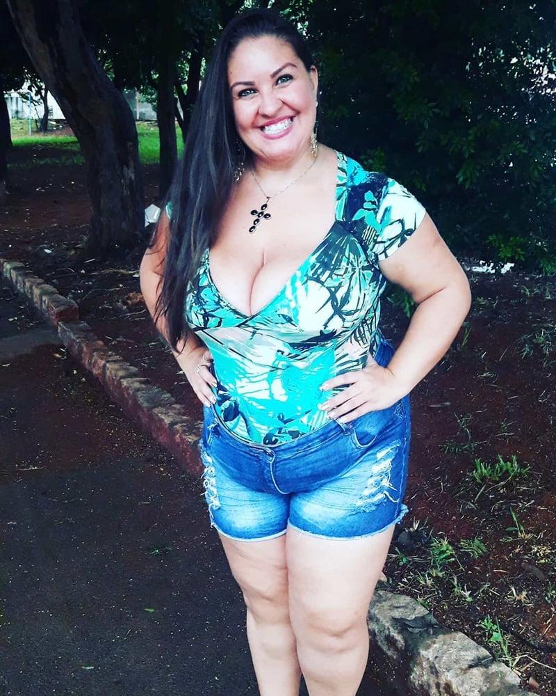 23P My friend eats her ass and cums in the face
