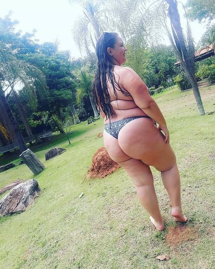 23P My friend eats her ass and cums in the face