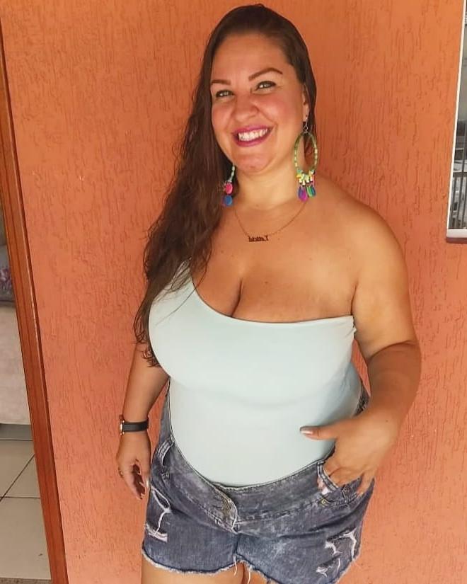 23P My friend eats her ass and cums in the face