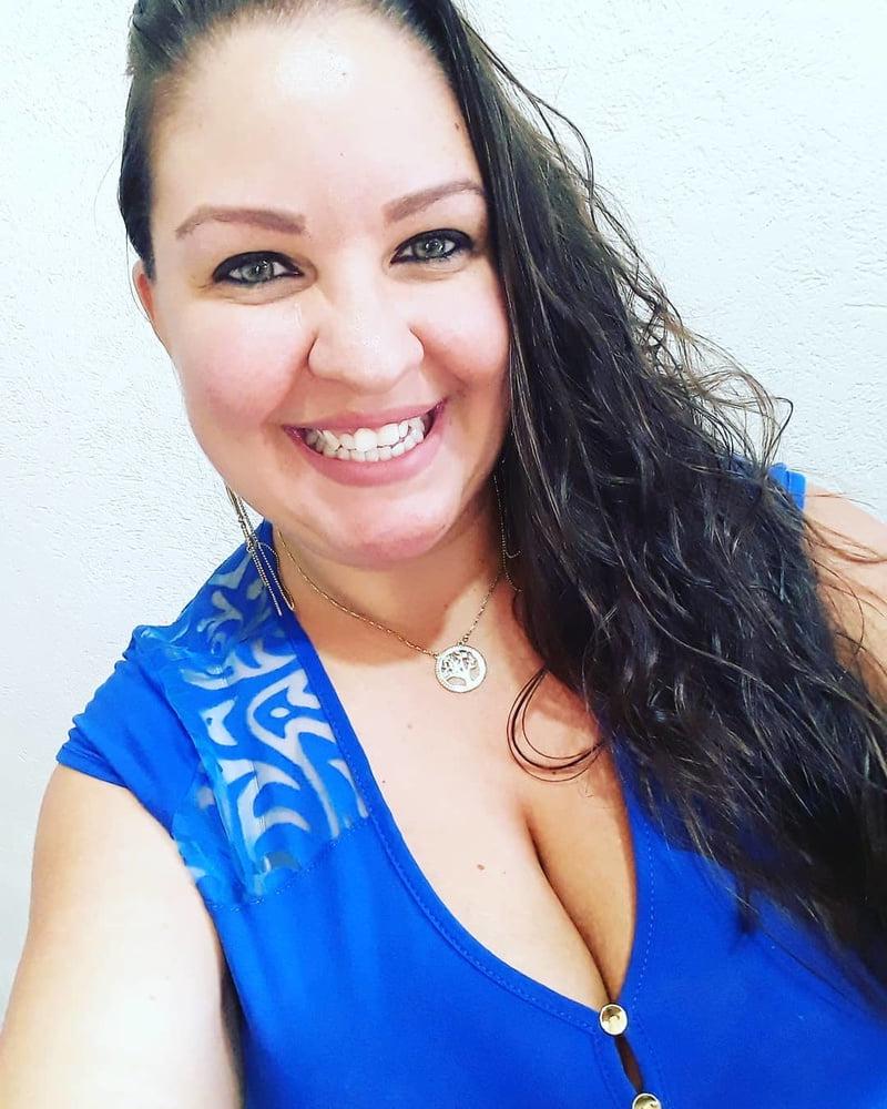 23P My friend eats her ass and cums in the face